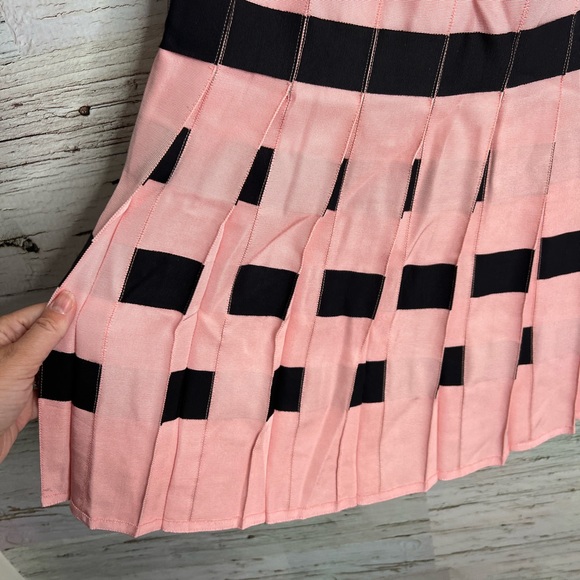 Vintage Carlisle pink black pleated skirt size 8 - Picture 8 of 8